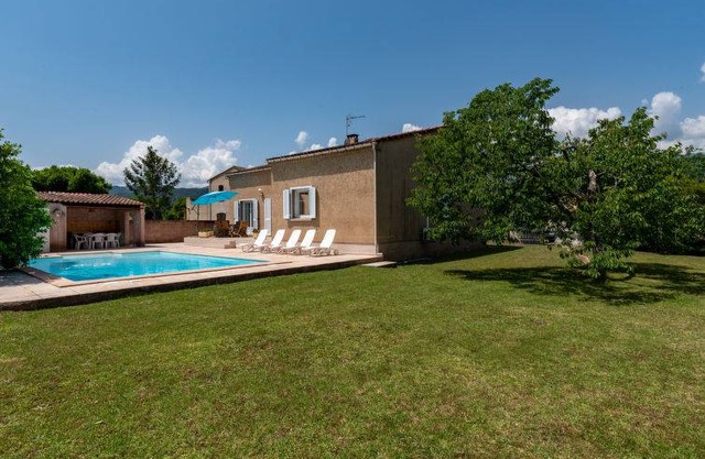 135 m² House ∙ 3 bedrooms ∙ 6 guests