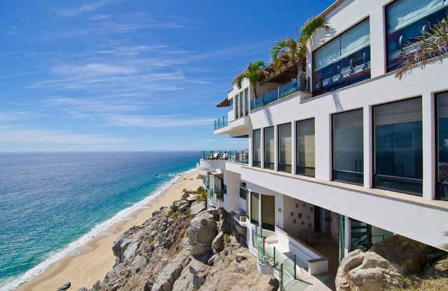 1394 m² Villa ∙ 10 bedrooms ∙ 20 guests
