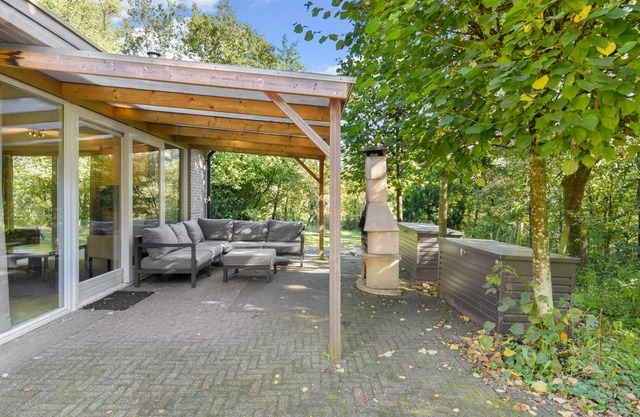 140 m² Bungalow ∙ 5 bedrooms ∙ 10 guests