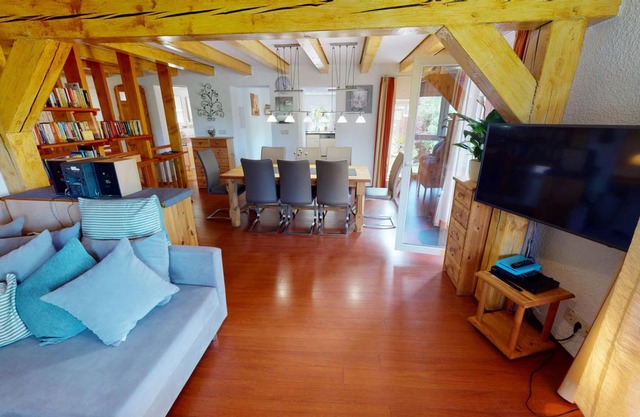 150 m² Apartment ∙ 3 bedrooms ∙ 8 guests