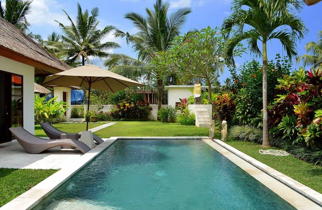 Rent Villa The Beach Bali 