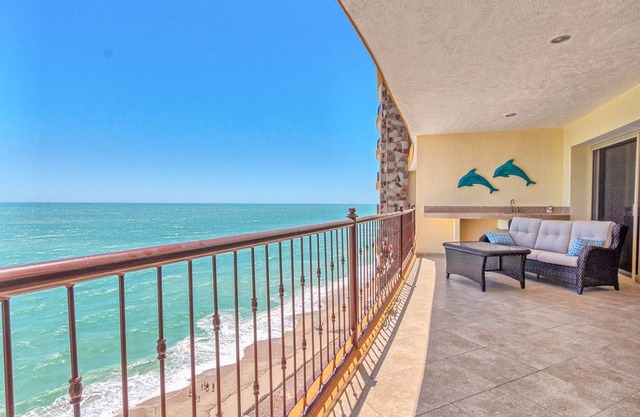 169 m² Condo ∙ 2 bedrooms ∙ 4 guests