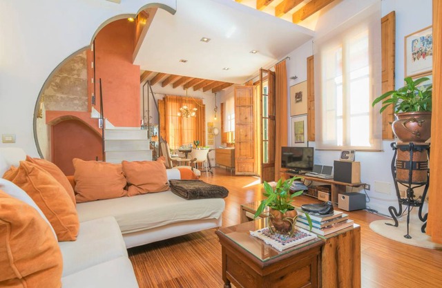 191 m² House ∙ 2 bedrooms ∙ 4 guests