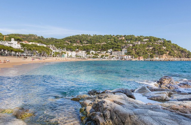 1CYP01 - Duplex for 7 people n the seafront of Llafranc beach