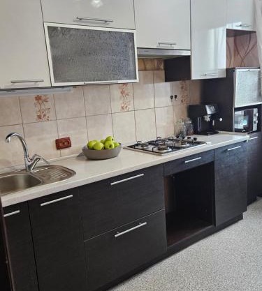 2к апартаменти на Космонавтів