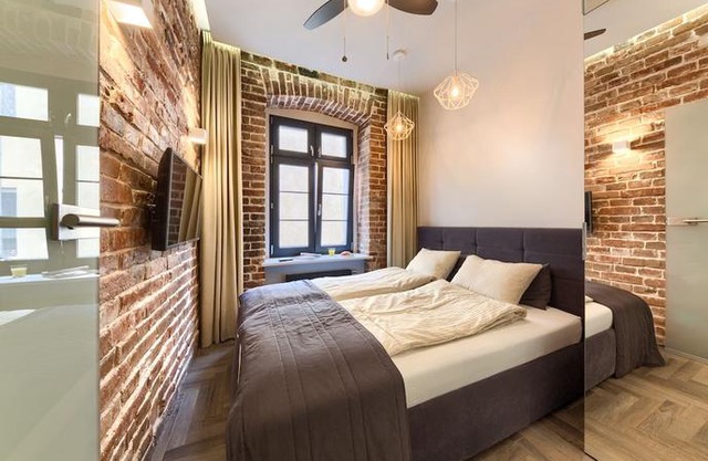 2-3 Apartments Old Town