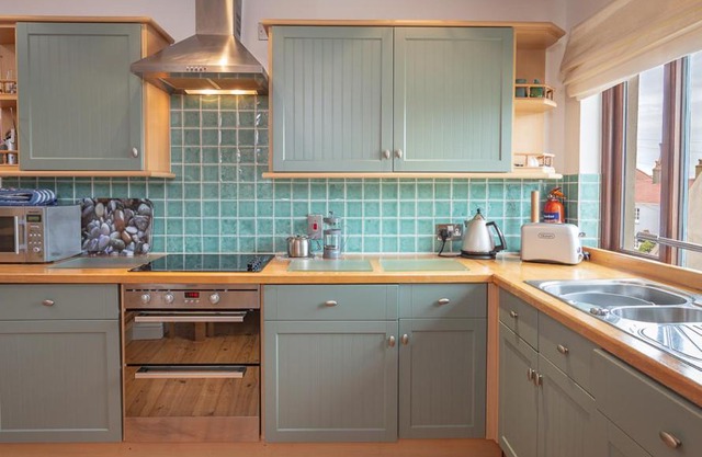 2 Armada House, Nr Kingsbridge