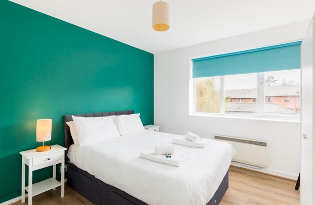 2 Bed Flat in Leamington Spa Pass the Keys