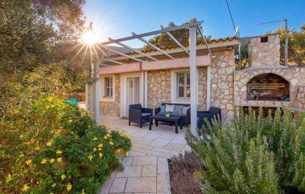 2 bedroom accommodation in Sveti Jakov
