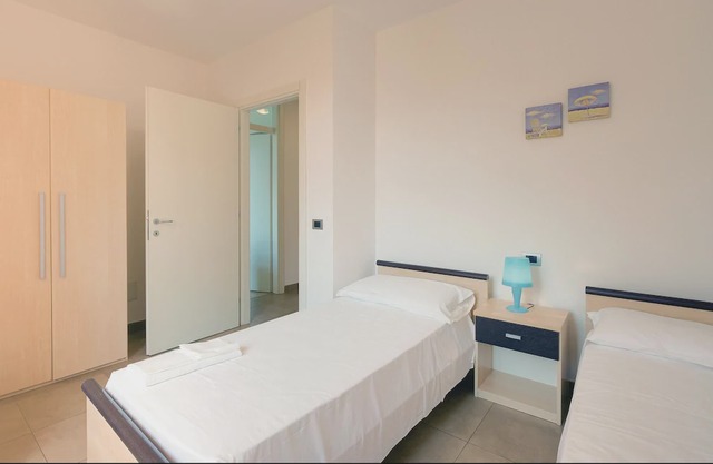 2 bedroom accommodation in Albarella RO