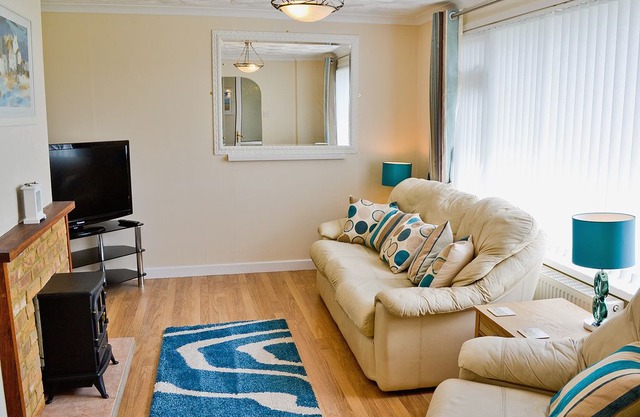 2 bedroom accommodation in Holywell Bay, near Newquay