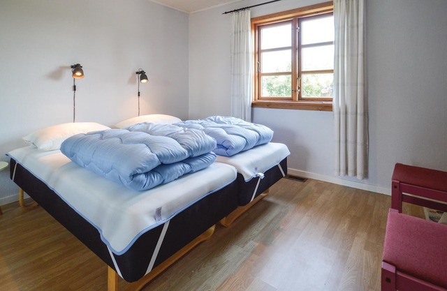 2 bedroom accommodation in Torrig L