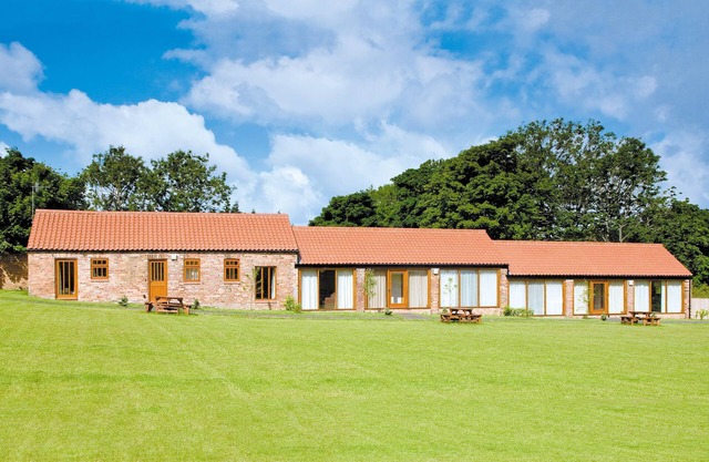 2 bedroom accommodation in Filey