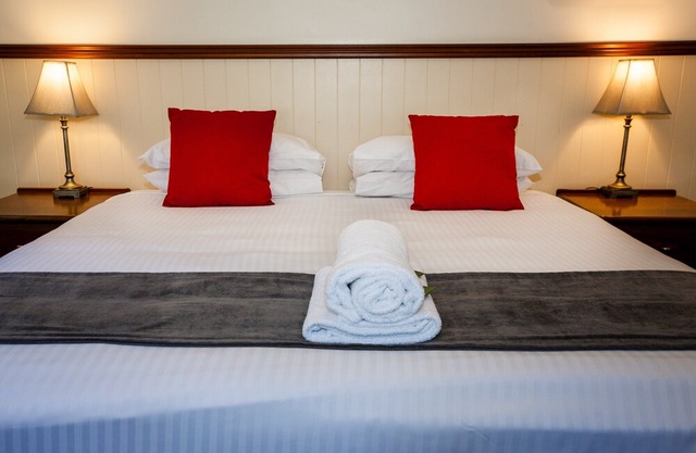 2 Bedroom Chalet offers 2 separate bedrooms with a large living/dining area and balcony.