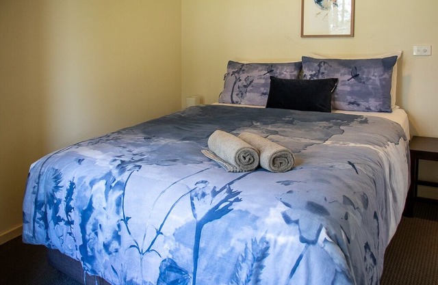 2 Bedroom Nest (2 of 4 Cottages)