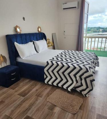 2 chambres salon le plateau