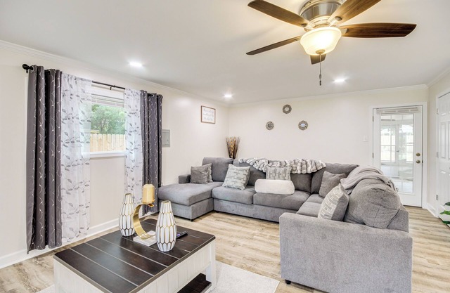 2 Mi to Beach & AFB: Family Home in Biloxi