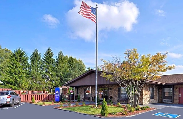 2-Star Hotel ∙ Americas Best Value Inn Alliance