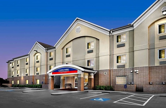 2-Star Hotel ∙ Candlewood Suites Conway, an IHG Hotel