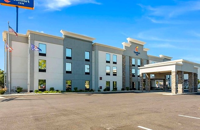 2-Star Hotel ∙ Comfort Inn Grove City - Columbus South