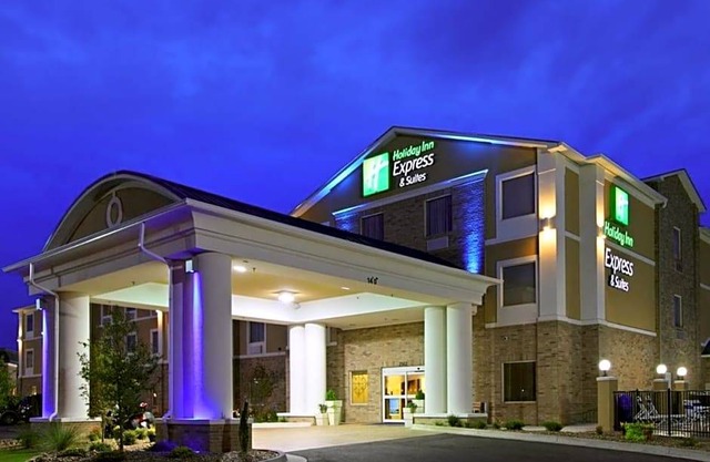 2-Star Hotel ∙ Holiday Inn Express Hotels Biddeford, an IHG Hotel