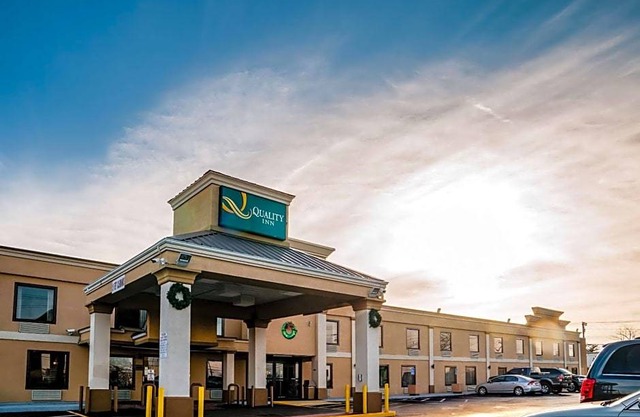 2-Star Hotel ∙ Quality Inn near Baltimore