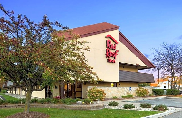 2-Star Hotel ∙ Red Roof Inn Detroit Metro Airport - Taylor