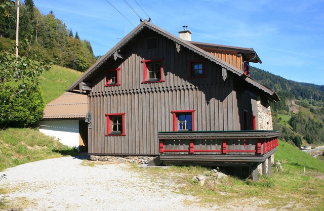 2-storey chalet 120m² | 5min -> ski area