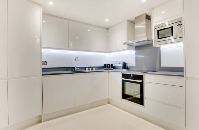 2 The Sail Loft - Two Bedroom Apartment, Sleeps 4