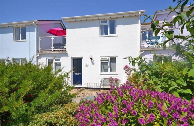2 West Park Mews