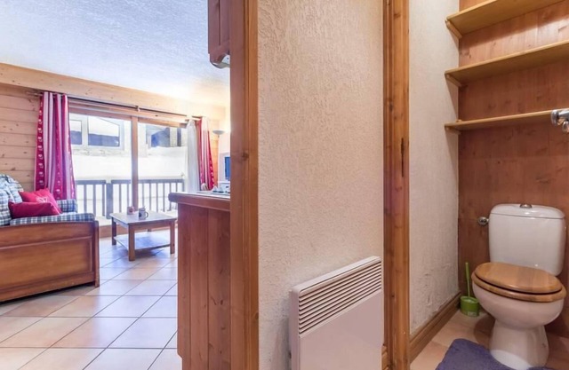 20m from ski slopes, 2nd floor, tv, ski locker, 37m², Les Arcs
