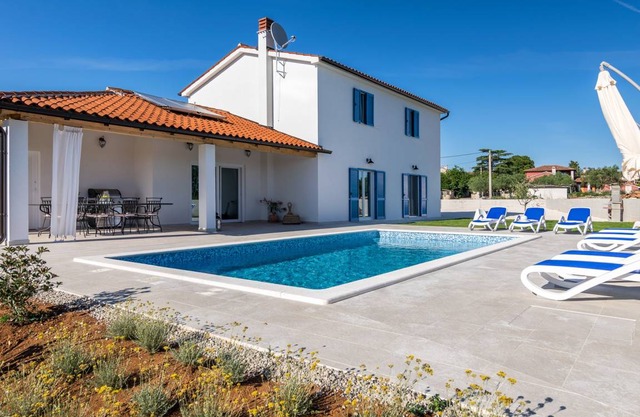 215 m² Villa ∙ 4 bedrooms ∙ 8 guests