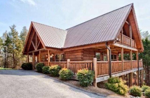239 m² Cabin ∙ 3 bedrooms ∙ 10 guests