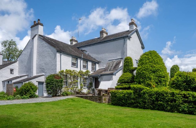 265 m² Cottage ∙ 12 bedrooms ∙ 24 guests