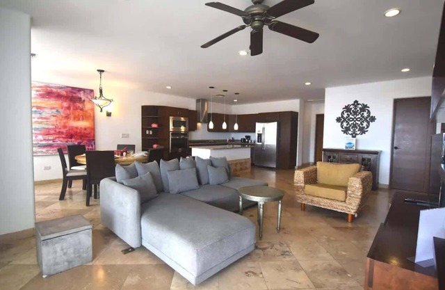 2BD Luxury Oceanview Condo with Private Pool
