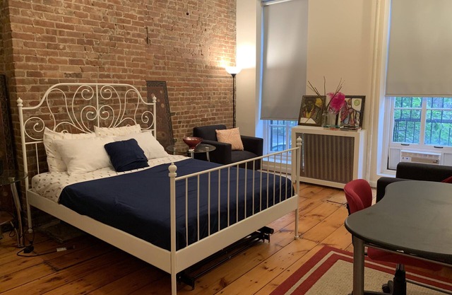 2Bedrooms in BAM historic landmark,3 min to Atlantic Ave-Barclays Center Station