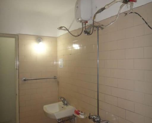 2BHK Fully Furnished spacious AC Apartment in Koregaon Park, Pune