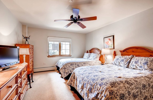 2BR for 6 in the Heart of Beaver Creek Village