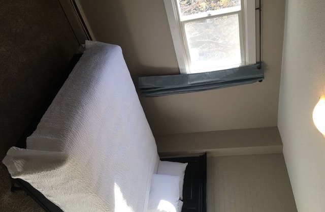 2nd Home Suites - Moose Jaw Unit 1 - 2nd Home Suites - Moose Jaw Unit 1