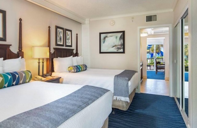 2xTropical View Villa w/Balcony 2 Queen Beds Room at Island Grand at TradeWinds