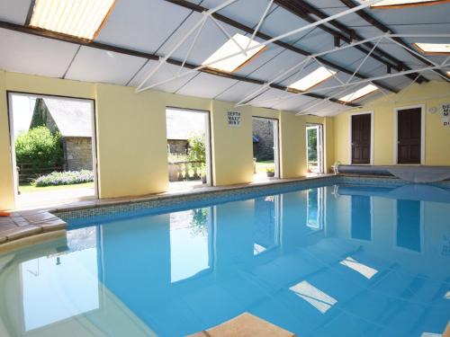 3 Bed in Abergavenny 90233