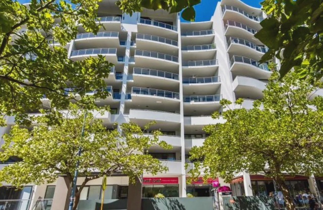 3 bedroom 2 bathroom Absolutely beautiful ocean views and beyond.nautilus3