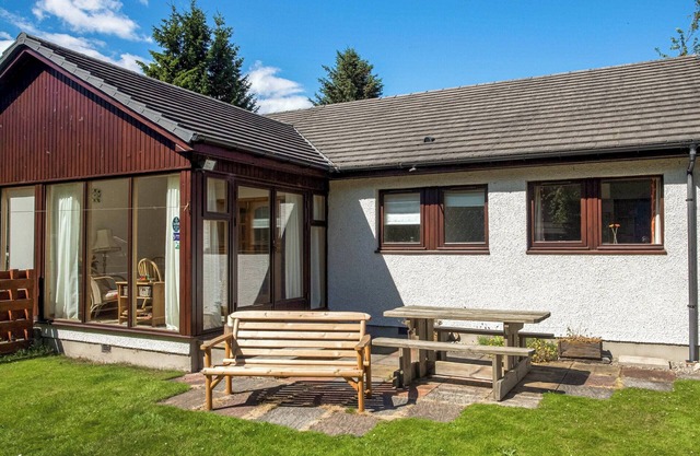 3 bedroom accommodation in Boat of Garten, near Aviemore