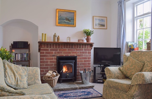 3 bedroom accommodation in Freshwater Bay