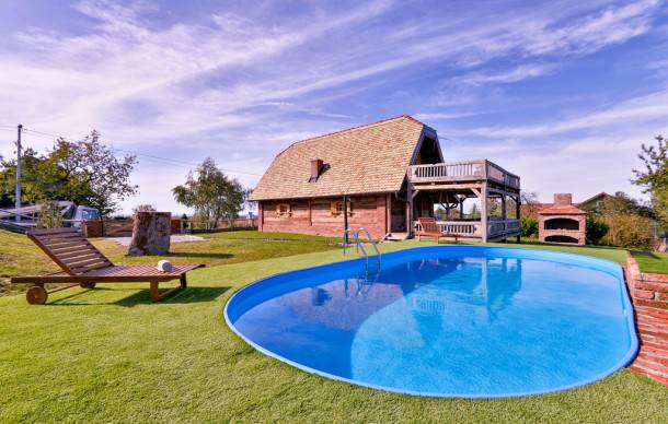 3 bedroom accommodation in Popovaca