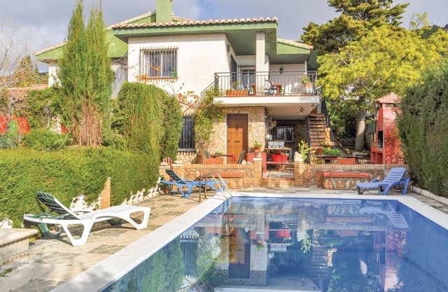 3 bedroom accommodation in Padul