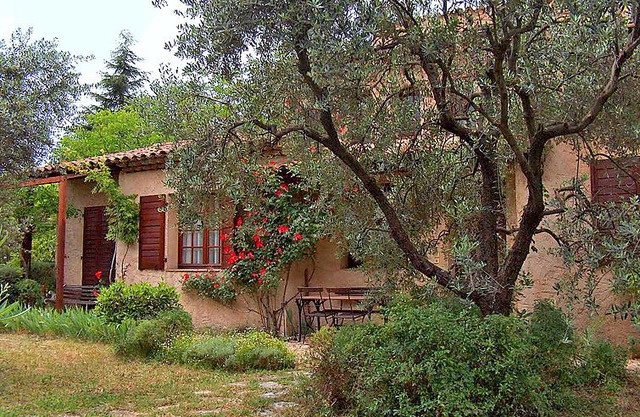 3 bedroom Villa, sleeps 8 in Peymeinade with Pool, Air Con and WiFi