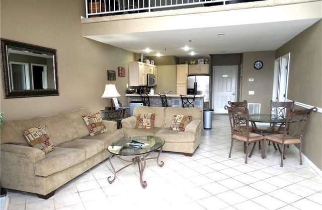 3 Br 2 Ba On Main Channel Best View Sleeps up to 12