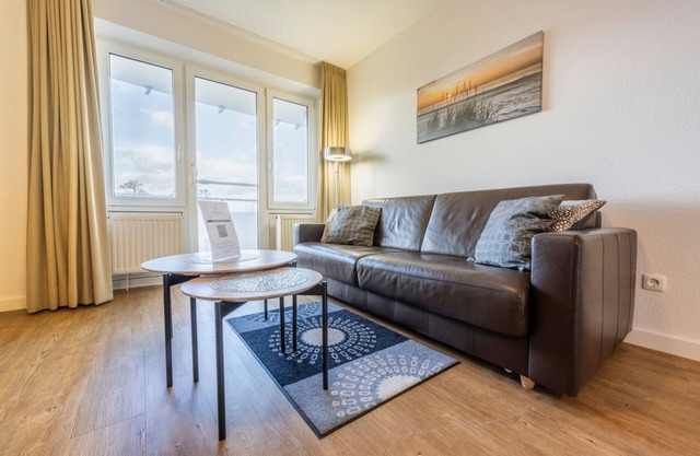 3-room apartment close to the beach with balcony and located directly on the North Sea dike
