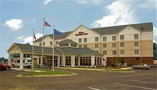 3-Star Hotel ∙ Hilton Garden Inn Jackson/Pearl